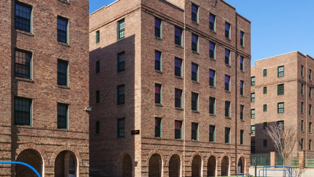 %Focus keyword% Marshall Field Garden Apartments