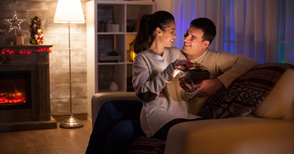 %Focus keyword% smart lighting for living room setup