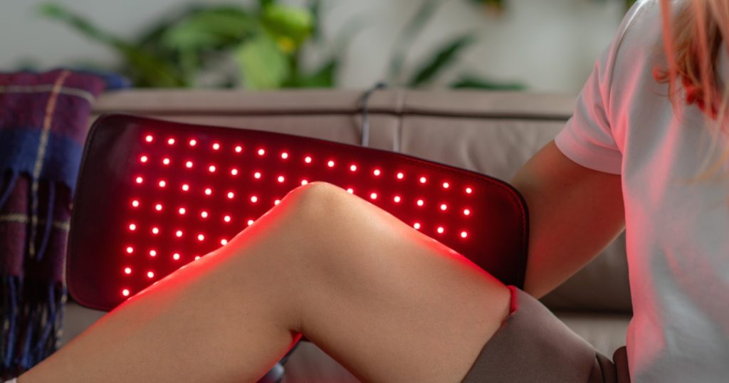 %Focus keyword% red light therapy dangers