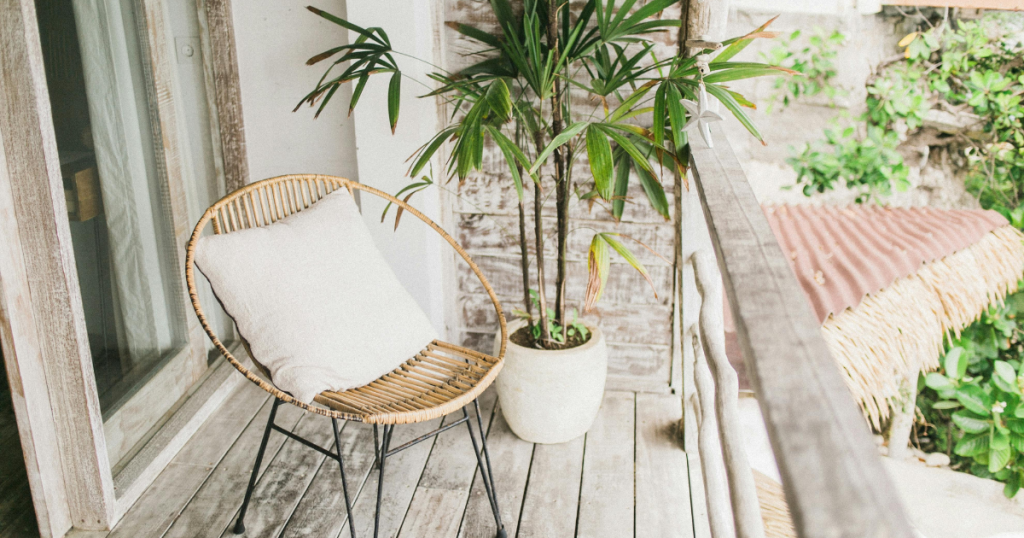 outdoor furniture stores near me