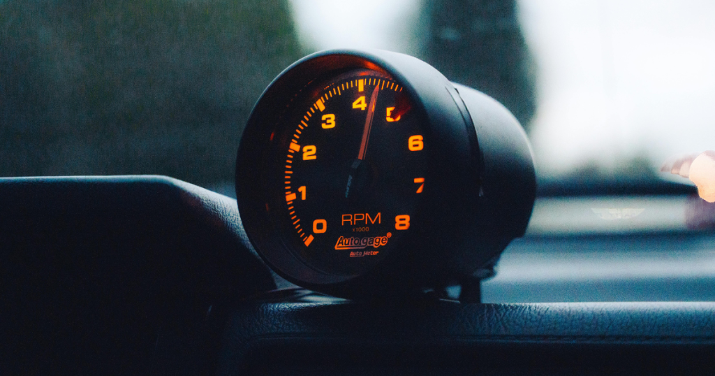 %Focus keyword% blinking check engine light